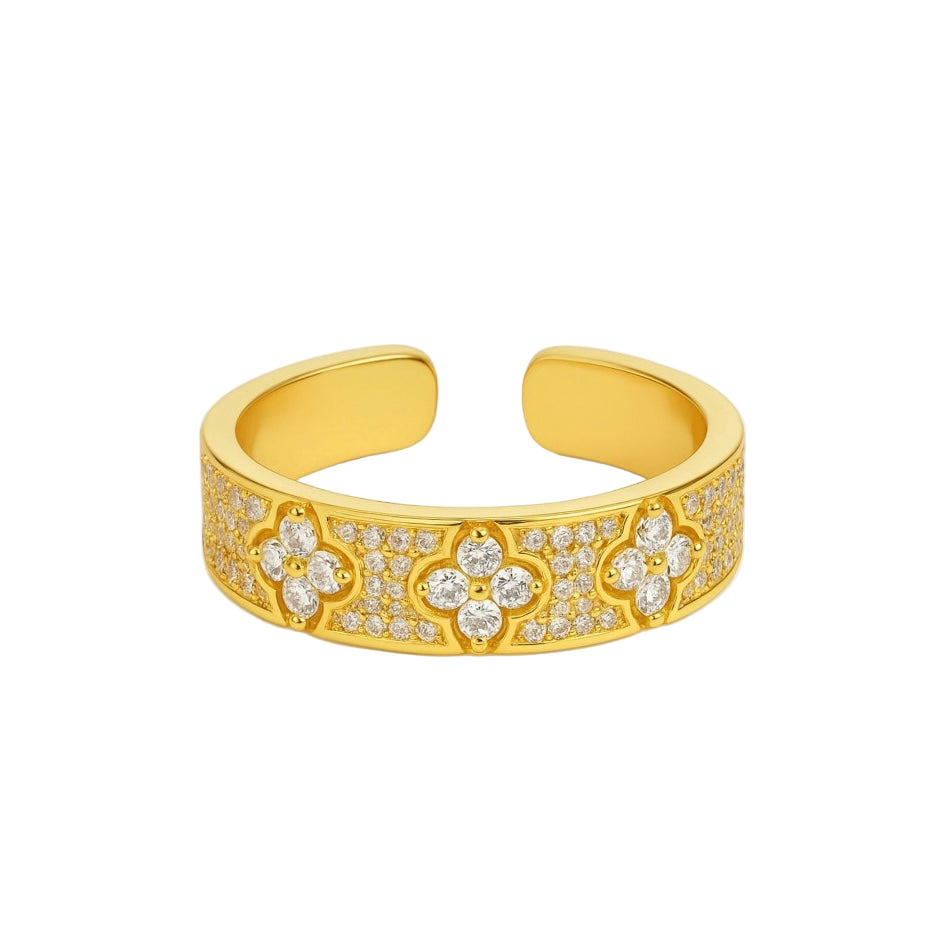 Diamanté Clover Ring